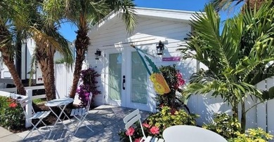 LOCATION, LOCATION, LOCATION! Rare commercial/residential - photo 7