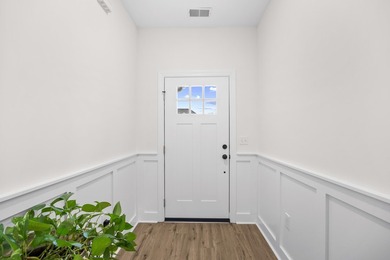 Welcome to this spacious and inviting like-new ranch style home - photo 2