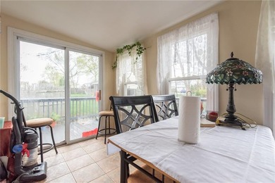 Why Rent! Vinyl Sided 5 Room Ranch located in the Lakewood - photo 7