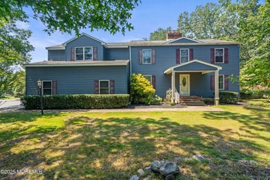 Secluded Privacy in North Dover! Welcome to this custom colonial - photo 3