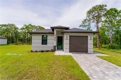 Lehigh Acres Area Home Sale Pending in Lehigh Acres Florida