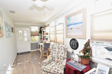 Welcome home to this beautifully maintained Adult Community - photo 4