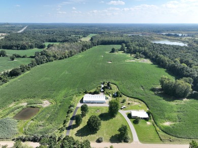 (private lake, pond, creek) Home For Sale in Holly Michigan