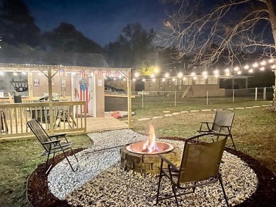 Half Acre Charming Lake Retreat Near Golf & Santee State Park! - photo 1