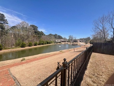 Come see this beautiful, move-in ready, one level home in the - photo 24