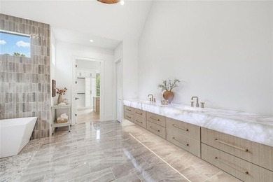 Introducing an extraordinary new construction estate set on 3.3 - photo 24