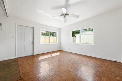 Discover this charming, spacious & character-filled Mid-Century - photo 25