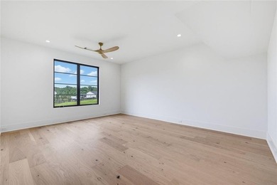 Introducing an extraordinary new construction estate set on 3.3 - photo 38