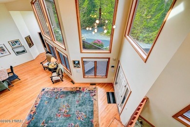 Opulence in the woods! Live your fairytale life on this - photo 38