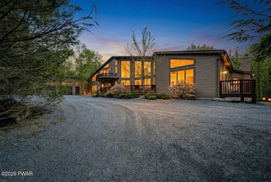 Opulence in the woods! Live your fairytale life on this - photo 48