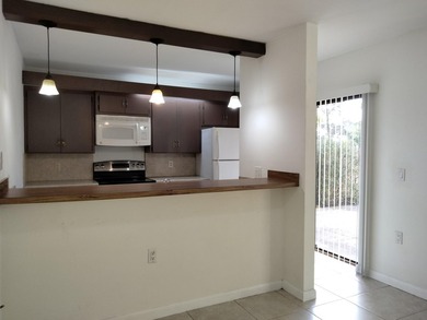 2BR/2.5BTH WITH DIRECT CANAL VIEW FROM 2 BALCONIES, PRIVATE - photo 3