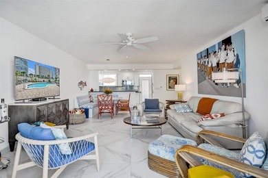 Beautifully updated 1-bed, 1-bath condo in the coveted Harbour - photo 16