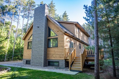 Beautiful newer home built in 2022, offering 3 bedrooms, 2 full - photo 5