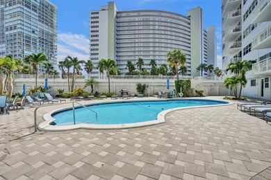 Beautifully updated 1-bed, 1-bath condo in the coveted Harbour - photo 35