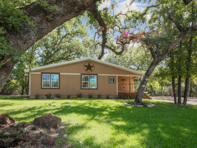 TEJAS SHORES! - Lake Home For Sale in Grapeland, Texas