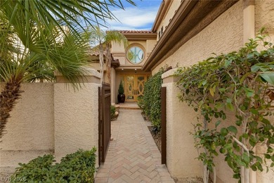 Perfectly positioned on the fairway, this elegant estate offers - photo 44