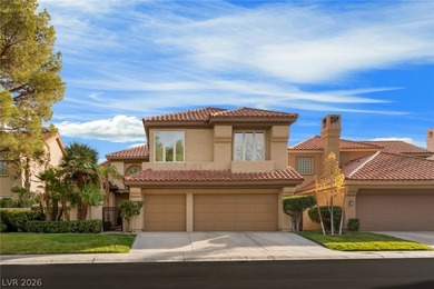 Perfectly positioned on the fairway, this elegant estate offers - photo 45