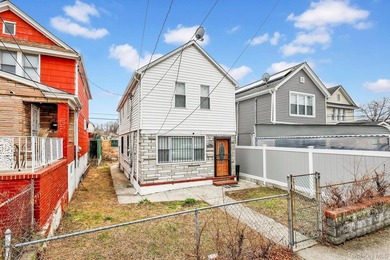 Just bring your things and live in this newly renovated, turnkey - photo 9