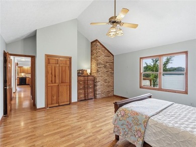 This lakefront property is ALLLLL about the views! Experience - photo 13