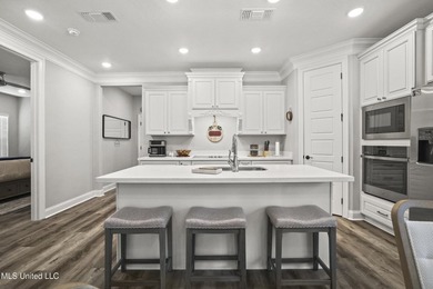 OPEN HOUSE SATURDAY, 6/20, 11:00 - 1:00!! Half a block off the - photo 20