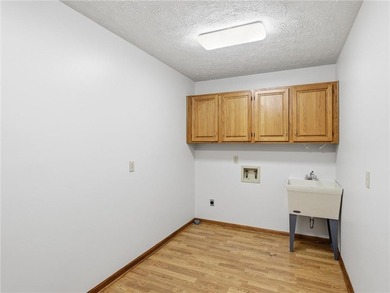 This lakefront property is ALLLLL about the views! Experience - photo 21