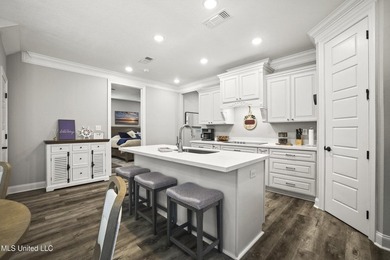 OPEN HOUSE SATURDAY, 6/20, 11:00 - 1:00!! Half a block off the - photo 21