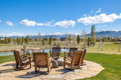 Completed in 2023 and set on just under an acre in South Fork - photo 21