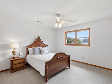 This lakefront property is ALLLLL about the views! Experience - photo 25