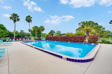 This charming 2 bedroom/2 bath end unit villa is a unique find - photo 28