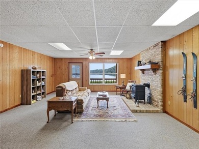 This lakefront property is ALLLLL about the views! Experience - photo 30