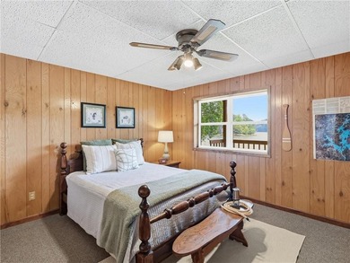 This lakefront property is ALLLLL about the views! Experience - photo 32