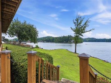 This lakefront property is ALLLLL about the views! Experience - photo 38