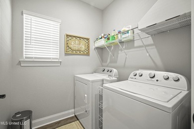 OPEN HOUSE SATURDAY, 6/20, 11:00 - 1:00!! Half a block off the - photo 39