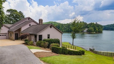This lakefront property is ALLLLL about the views! Experience - photo 45