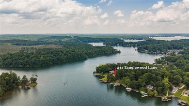 This lakefront property is ALLLLL about the views! Experience - photo 47