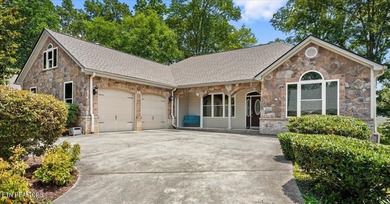 Tellico Lake Home Sale Pending in Loudon Tennessee