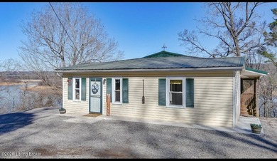 Nolin Lake Home For Sale in Cub Run Kentucky