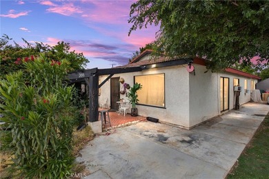 Spacious and unique 4-bedroom, 2-bath home in South San - photo 1