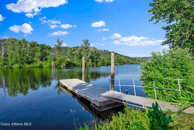 Lake Home For Sale in Saint Maries, Idaho