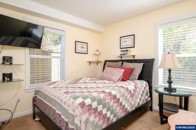 Experience the ultimate coastal lifestyle in the Roads End - photo 21