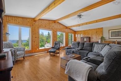 SALT AIR AND SEA BREEZES. 2600 square foot home on 1.88 acres - photo 22