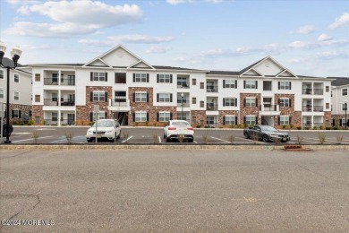  Condo For Sale in Monroe New Jersey