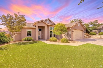 Nestled in a great neighborhood near Red Cliffs Mall, this