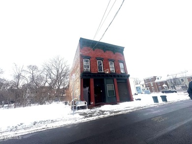 Hudson River Home For Sale in Albany New York