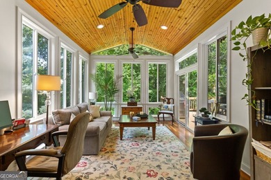 Welcome to a retreat that feels far away from the big city- even - photo 15