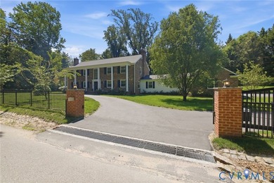 Welcome to Rothesay of Windsor Farms! Several hundreds of - photo 2