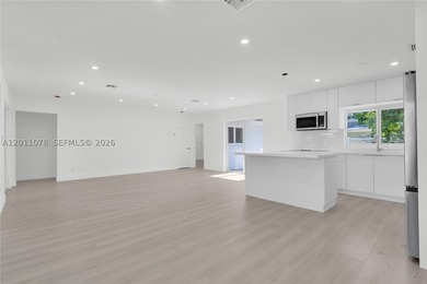 BUY THIS COMPLETELY RENOVATED 4 BEDROOM / 3 BATHROOM - photo 22