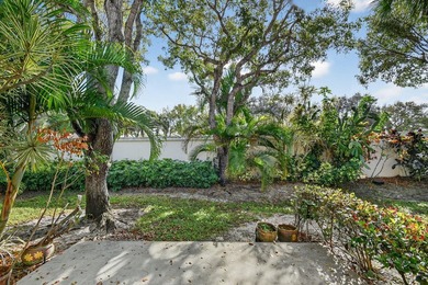 Crystal Pointe at Coral Lakes is one of the premier active adult - photo 29