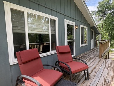 Escape to your own charming ''tree house'' retreat nestled on a - photo 43