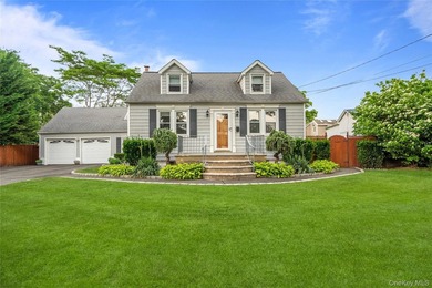 Welcome to this charming Cape-style home nestled on a quiet - photo 2
